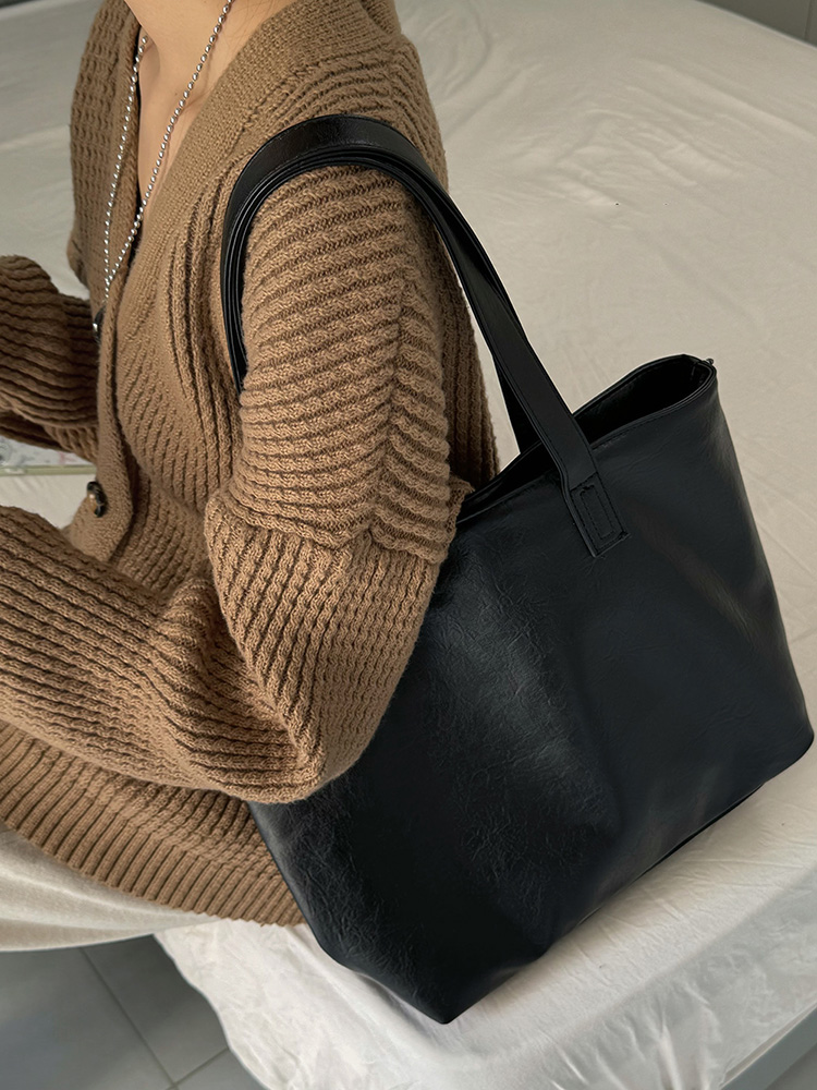 Leisure Shoulder Bag Women 202 - Leatherwork Classes review and price